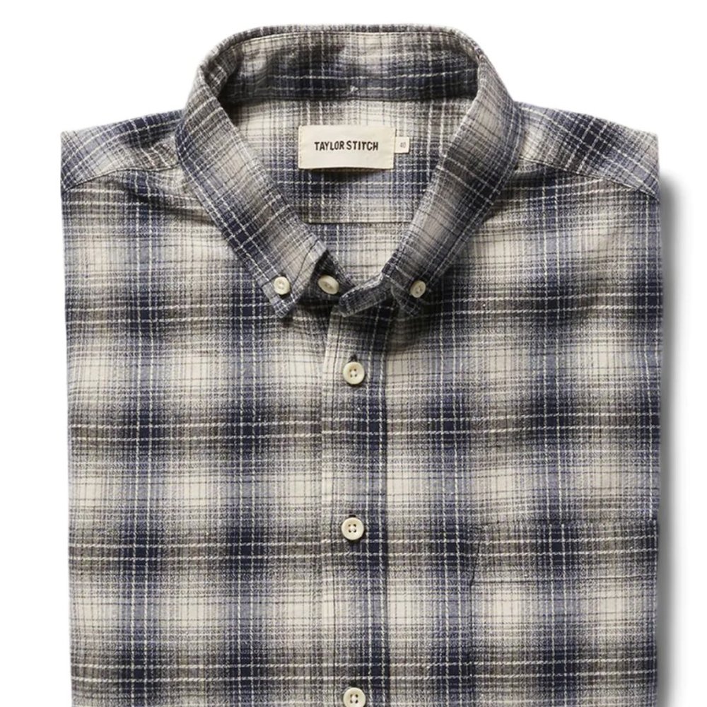 Taylor Stitch Blue and White Plaid Casual Button Down Shirt